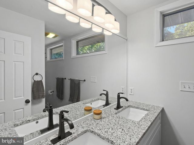 1153 HAMPTON RD, Annapolis, MD 21409