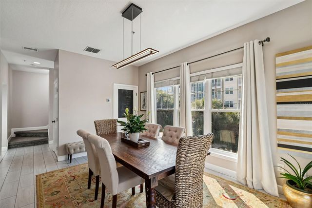 5321 ESCENA COURT, Tampa, FL 33611