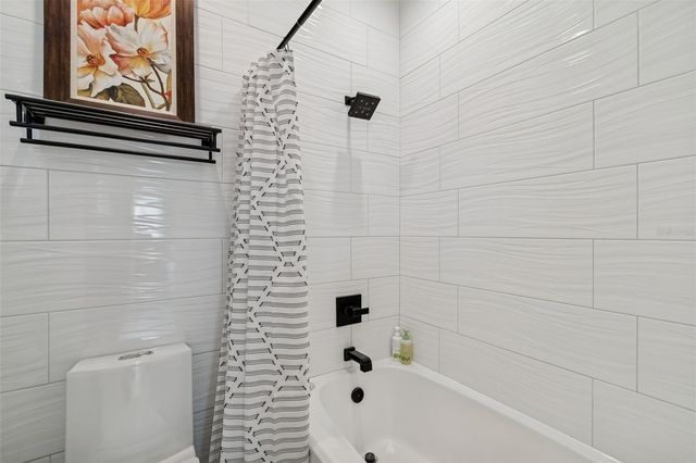 5321 ESCENA COURT, Tampa, FL 33611