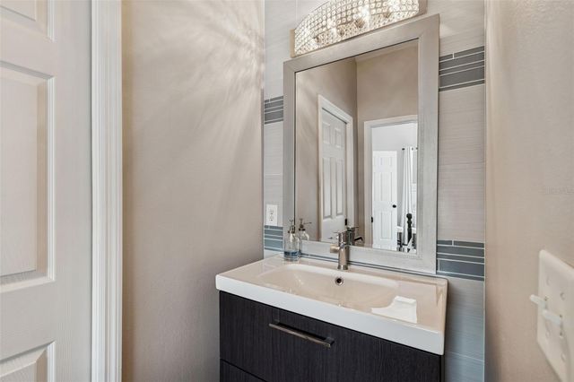 5321 ESCENA COURT, Tampa, FL 33611