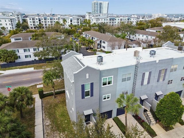 5321 ESCENA COURT, Tampa, FL 33611