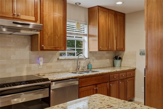 2909 Brookview Drive, Plano, TX 75074