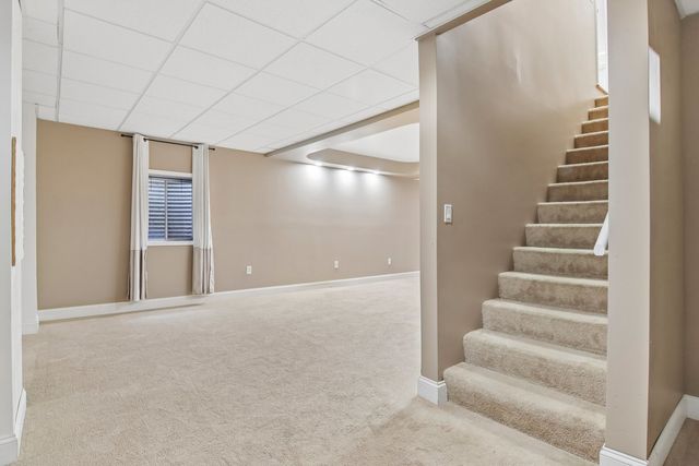1322 Pennsbury Lane, Aurora, IL 60502