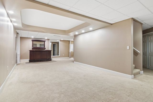 1322 Pennsbury Lane, Aurora, IL 60502
