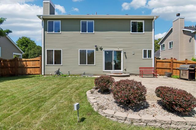 1322 Pennsbury Lane, Aurora, IL 60502