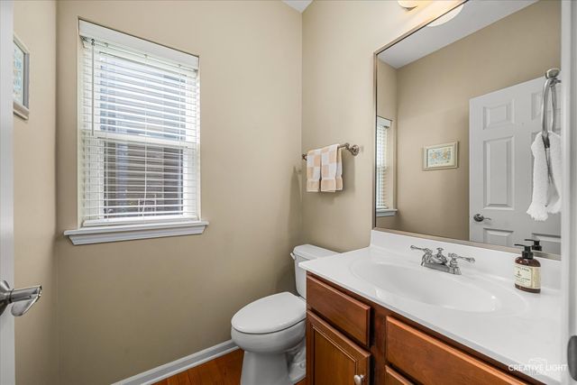 39W511 S Hyde Park, Geneva, IL 60134