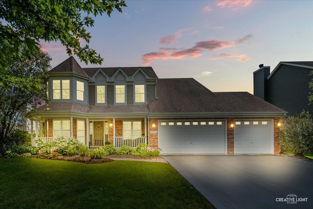 39W511 S Hyde Park, Geneva, IL 60134