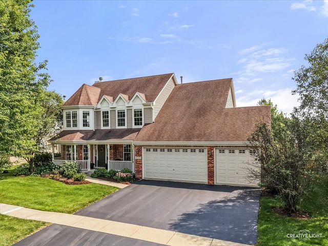 39W511 S Hyde Park, Geneva, IL 60134