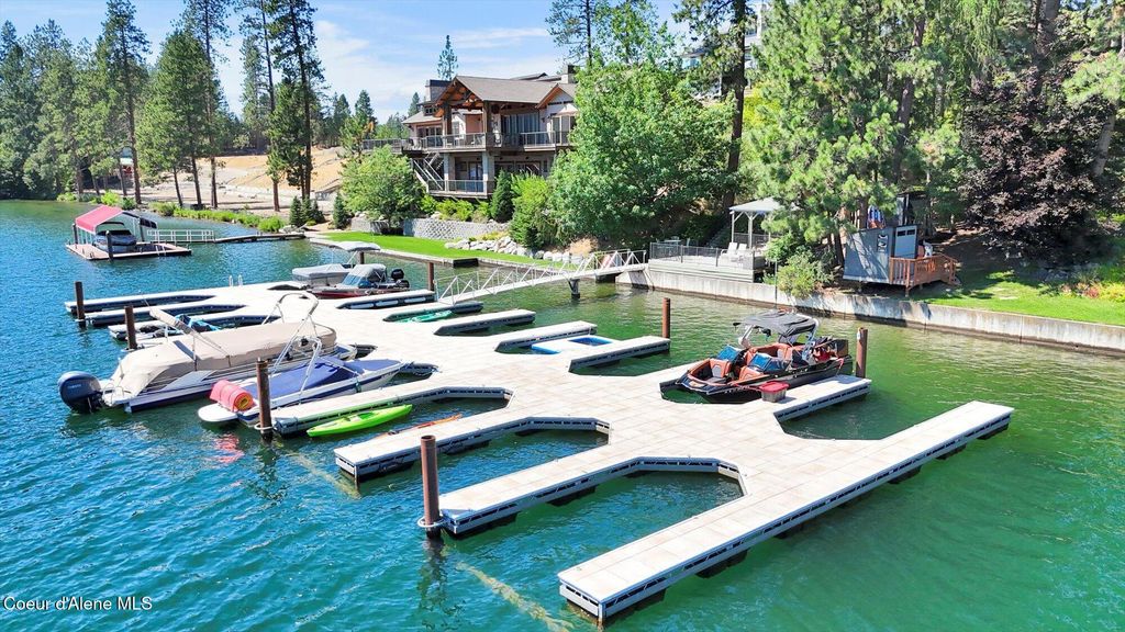 505 S SHORE PINES RD, Post Falls, ID 83854