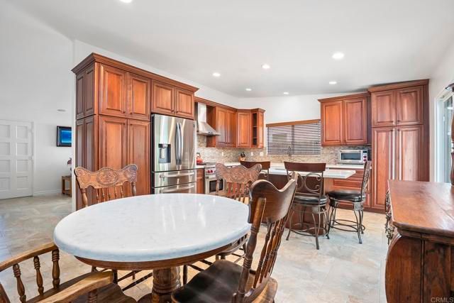 11385 AVENIDA DEL GATO, San Diego, CA 92126