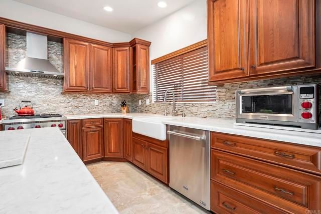 11385 AVENIDA DEL GATO, San Diego, CA 92126