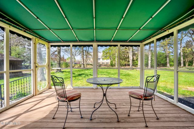 2356 Townley Road, Toledo, OH 43614