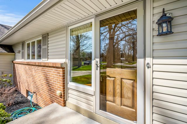 2356 Townley Road, Toledo, OH 43614