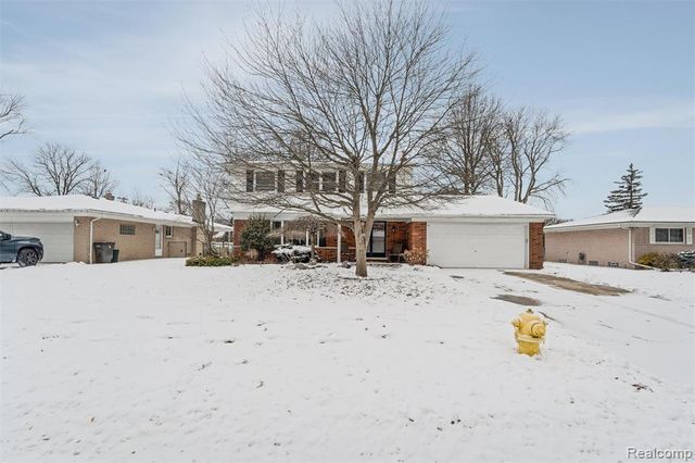 37701 Via Rosalie Street, Clinton Township, MI 48036