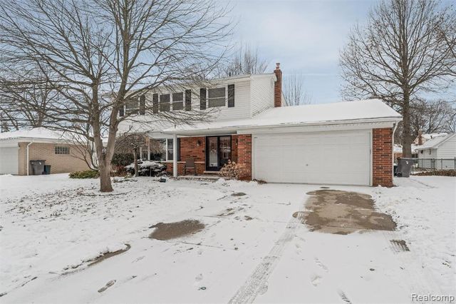 37701 Via Rosalie Street, Clinton Township, MI 48036
