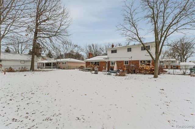 37701 Via Rosalie Street, Clinton Township, MI 48036