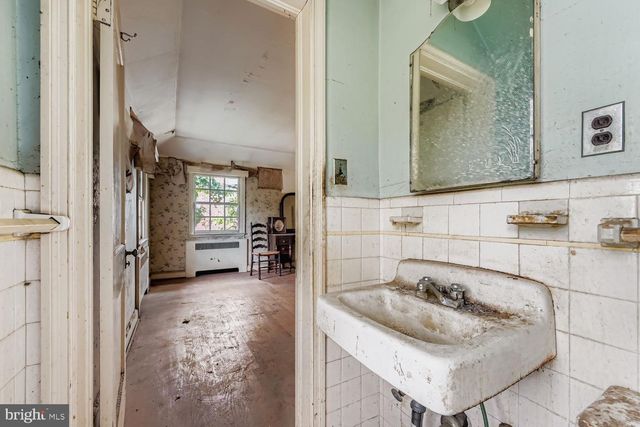 1209 HAVENWOOD RD, Baltimore, MD 21218