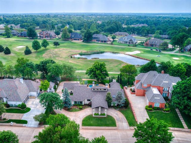 5620 Oak Tree Road, Edmond, OK 73025