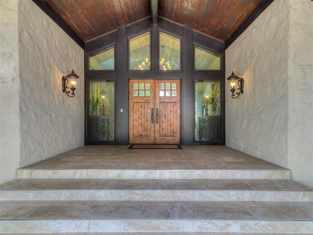 5620 Oak Tree Road, Edmond, OK 73025