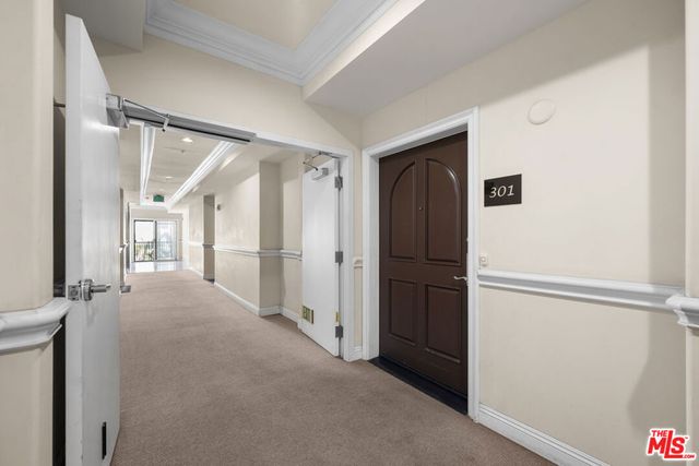 837 Crenshaw Boulevard 301, Los Angeles, CA 90005