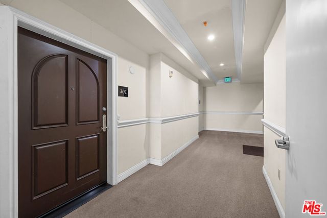 837 Crenshaw Boulevard 301, Los Angeles, CA 90005