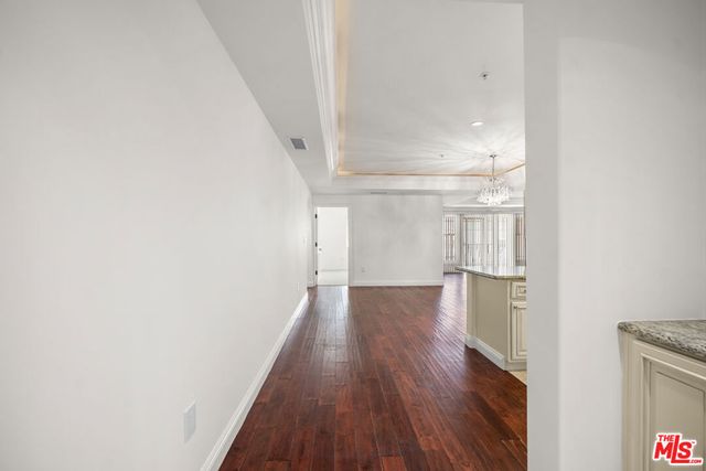 837 Crenshaw Boulevard 301, Los Angeles, CA 90005