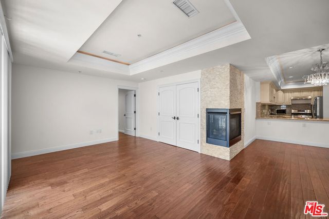 837 Crenshaw Boulevard 301, Los Angeles, CA 90005