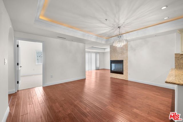 837 Crenshaw Boulevard 301, Los Angeles, CA 90005