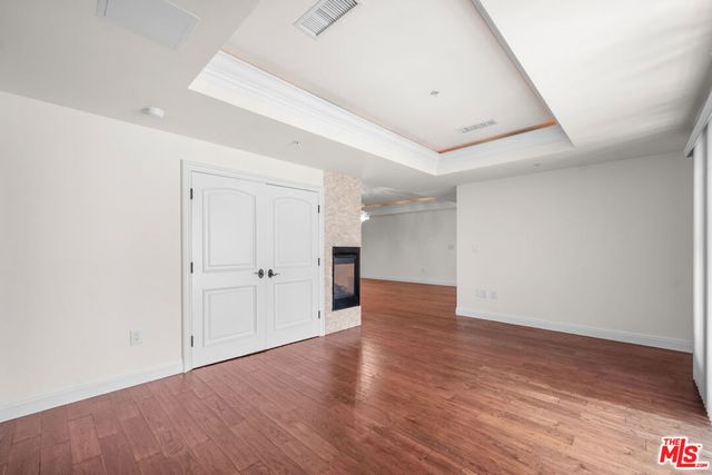 837 Crenshaw Boulevard 301, Los Angeles, CA 90005
