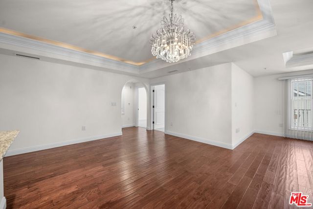 837 Crenshaw Boulevard 301, Los Angeles, CA 90005