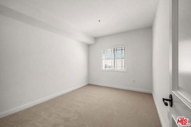 837 Crenshaw Boulevard 301, Los Angeles, CA 90005
