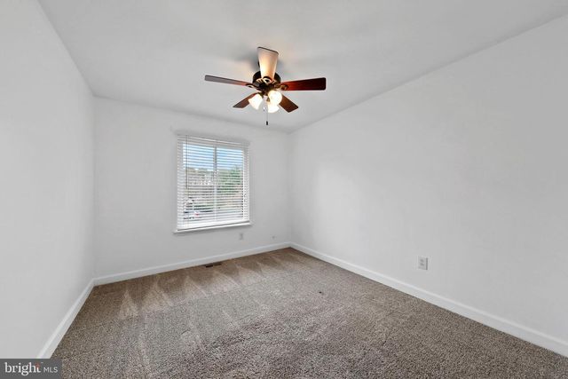 84 FIVE CROWN ROYAL, Marlton, NJ 08053