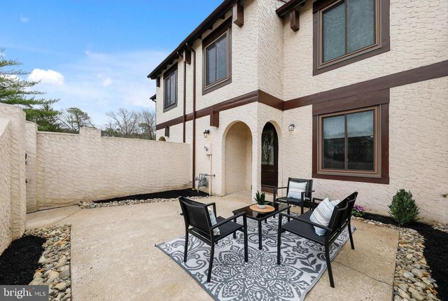 84 FIVE CROWN ROYAL, Marlton, NJ 08053