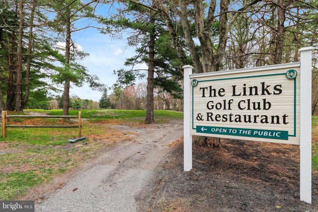 84 FIVE CROWN ROYAL, Marlton, NJ 08053