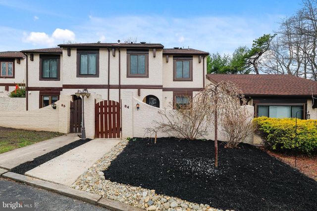 84 FIVE CROWN ROYAL, Marlton, NJ 08053