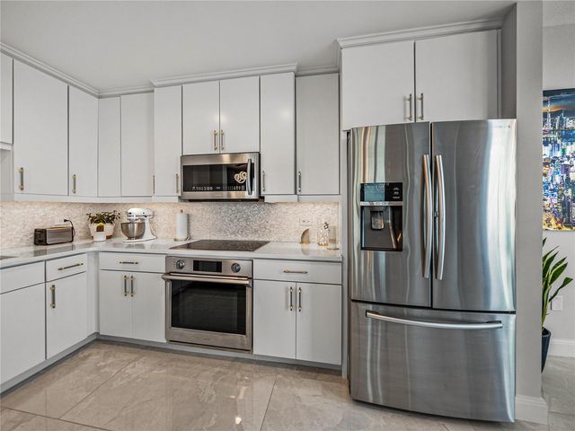 450 KNIGHTS RUN AVENUE 702, Tampa, FL 33602