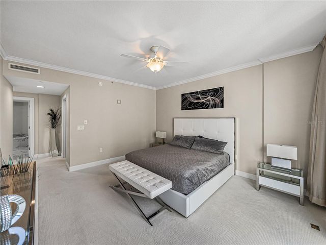 450 KNIGHTS RUN AVENUE 702, Tampa, FL 33602