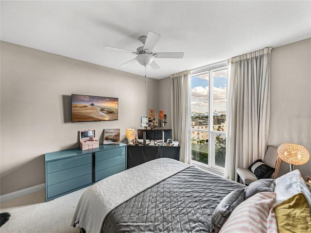 450 KNIGHTS RUN AVENUE 702, Tampa, FL 33602