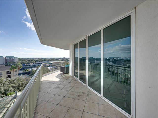 450 KNIGHTS RUN AVENUE 702, Tampa, FL 33602