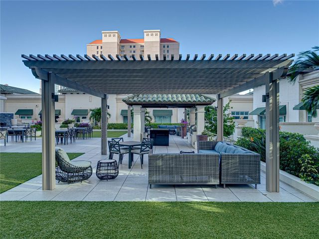 450 KNIGHTS RUN AVENUE 702, Tampa, FL 33602