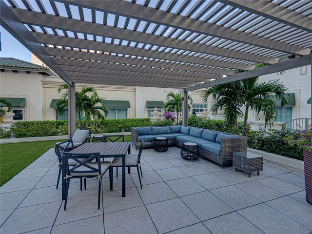 450 KNIGHTS RUN AVENUE 702, Tampa, FL 33602