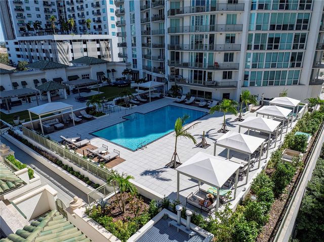 450 KNIGHTS RUN AVENUE 702, Tampa, FL 33602