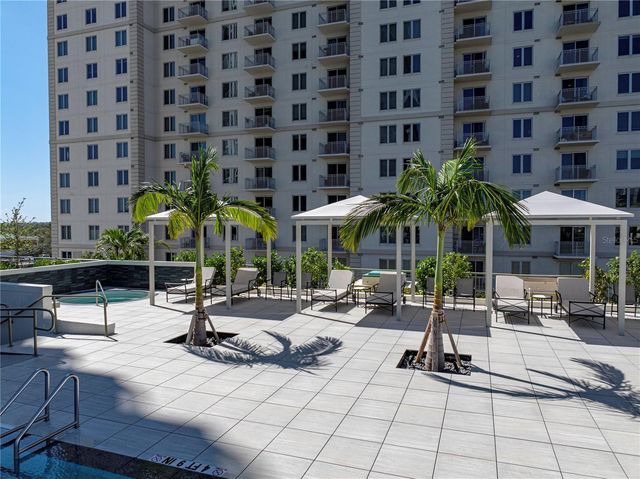 450 KNIGHTS RUN AVENUE 702, Tampa, FL 33602