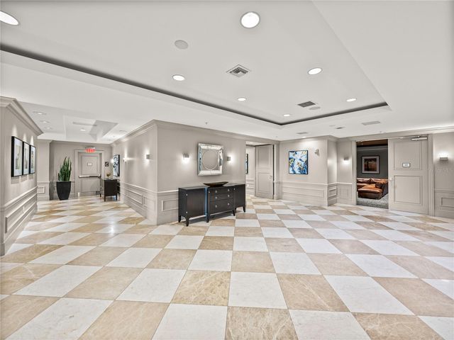 450 KNIGHTS RUN AVENUE 702, Tampa, FL 33602