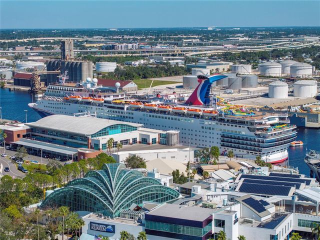 450 KNIGHTS RUN AVENUE 702, Tampa, FL 33602