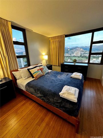 201 Ohua Avenue 2401, Honolulu, HI 96815