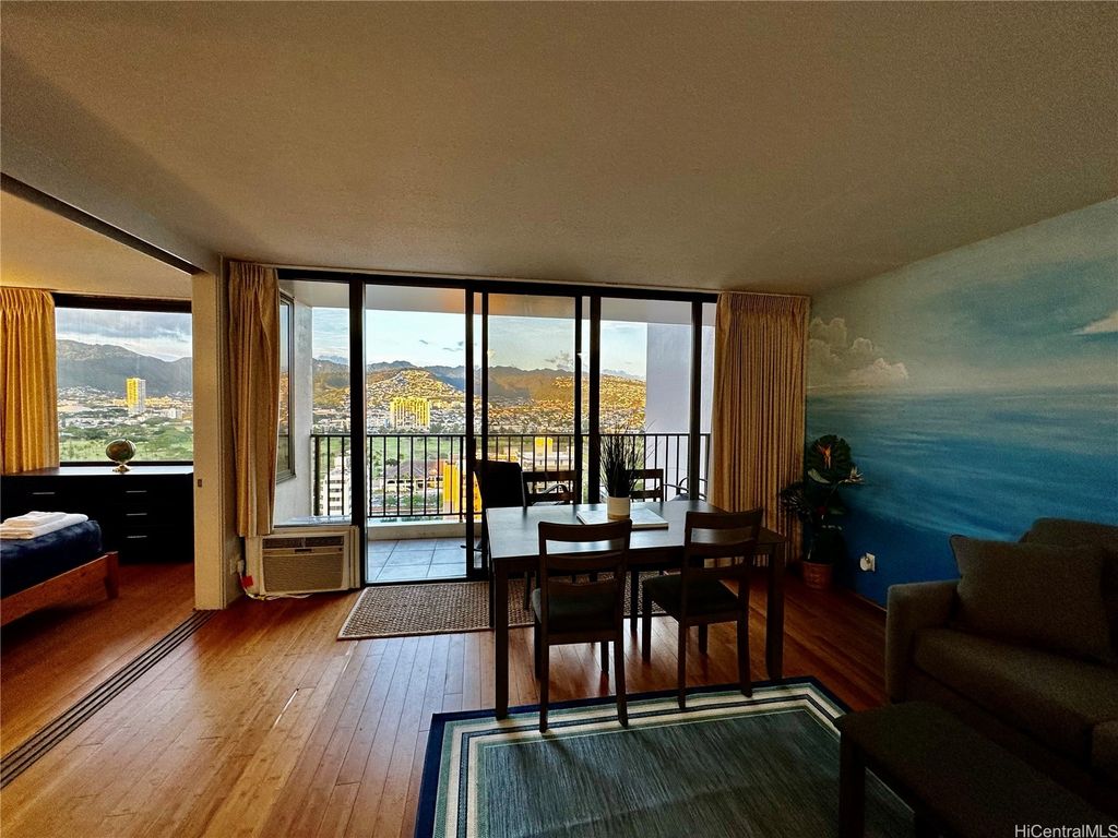 201 Ohua Avenue 2401, Honolulu, HI 96815