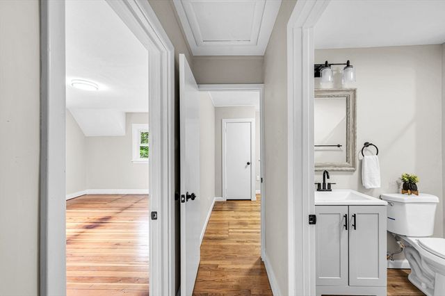 37 Bridge St, Monson, MA 01057