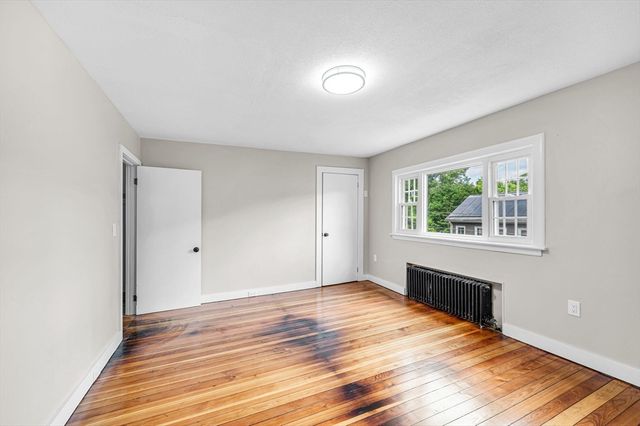 37 Bridge St, Monson, MA 01057