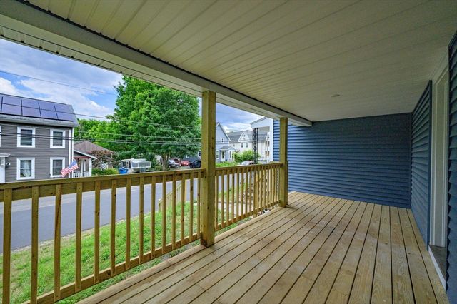 37 Bridge St, Monson, MA 01057